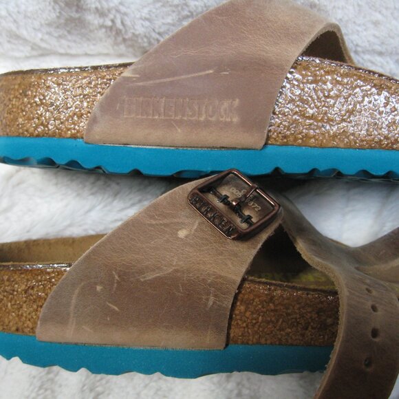 Birkenstock GIZEH Waxy Leather Tobacco Brown w/ Aqua Sole. 40 R US W 9 M 7 - Picture 8 of 13
